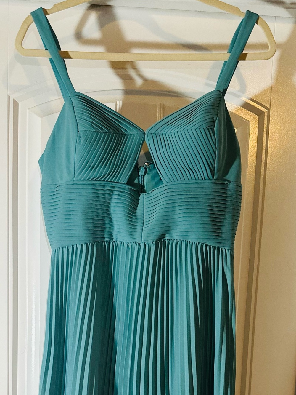 BCBGMaxAzria Teal Strapless Pleated Dress Size 6
